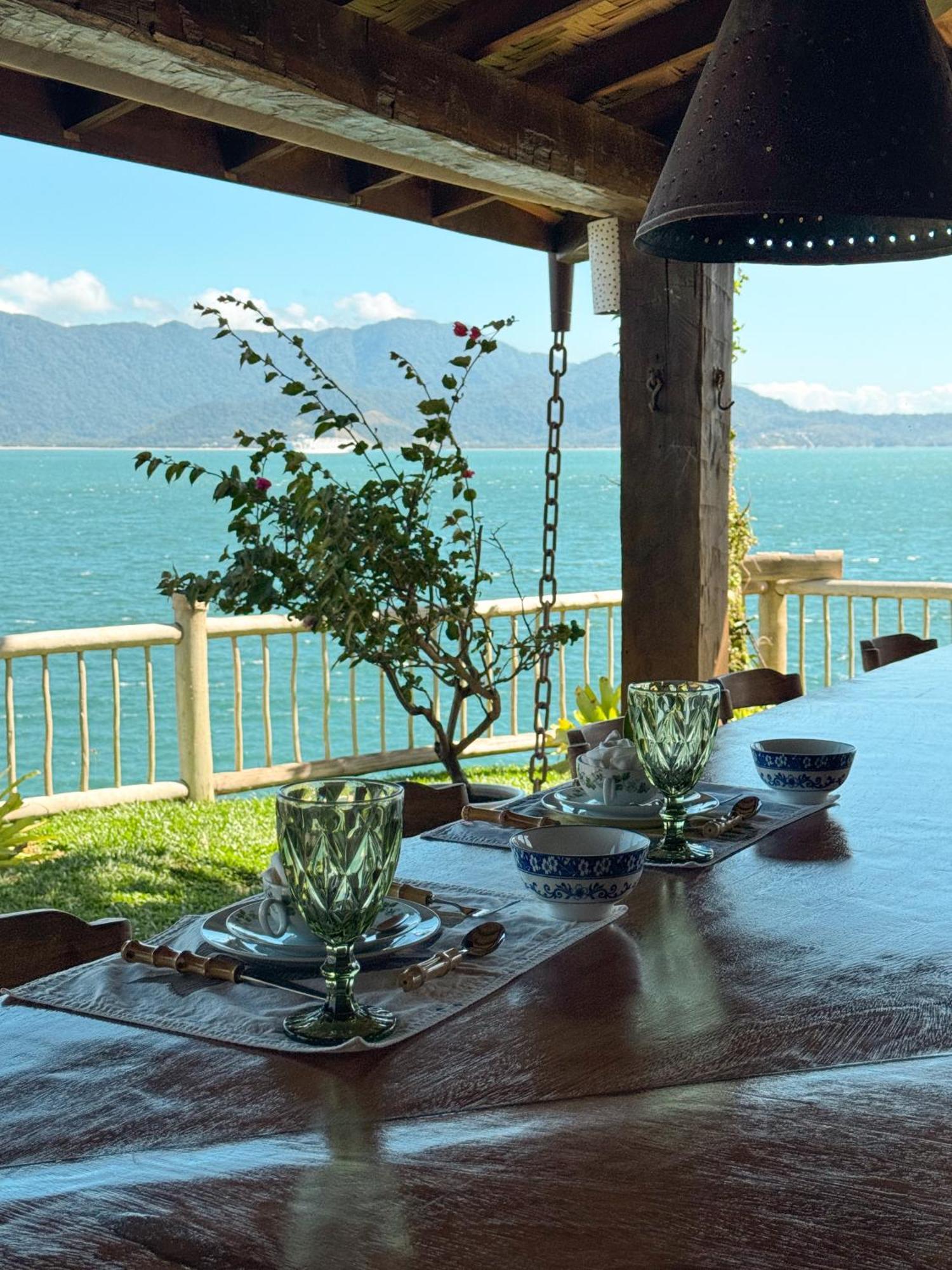 Vilatoro Guest House Ilhabela Buitenkant foto